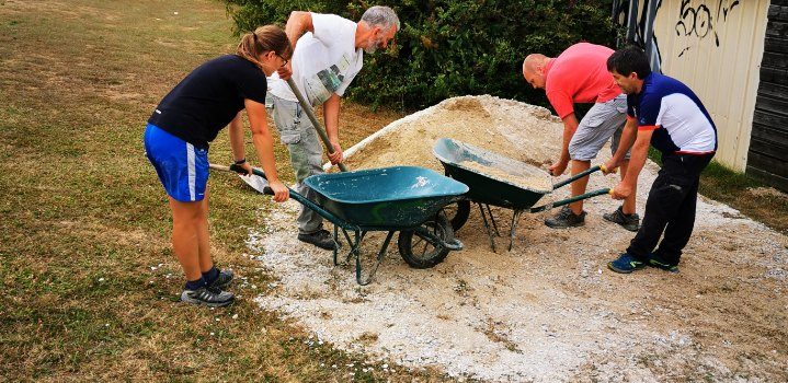 Travaux sur le terrain extérieur