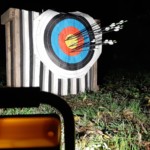 Benjamin tente, lui aussi, le tir de nuit dans son jardin à 35m